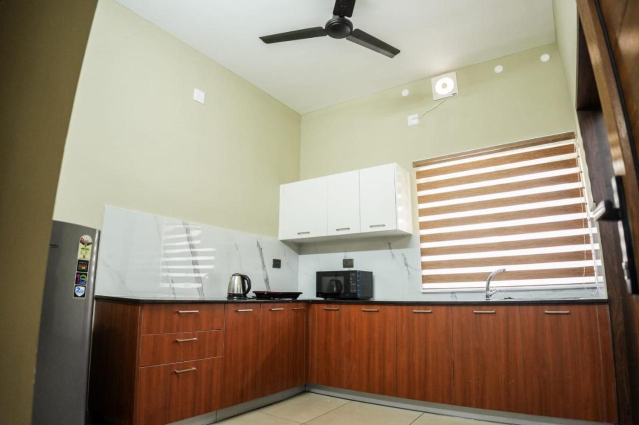Zennova Furnished Apartment Alappuzha Eksteriør billede