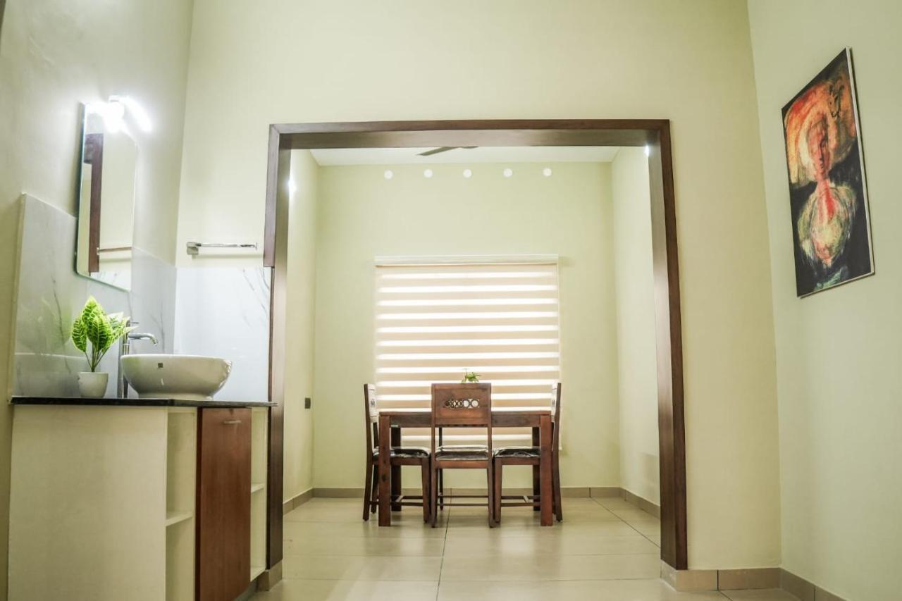 Zennova Furnished Apartment Alappuzha Eksteriør billede